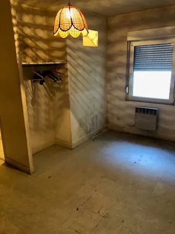 Chambre de la grange avant démolition