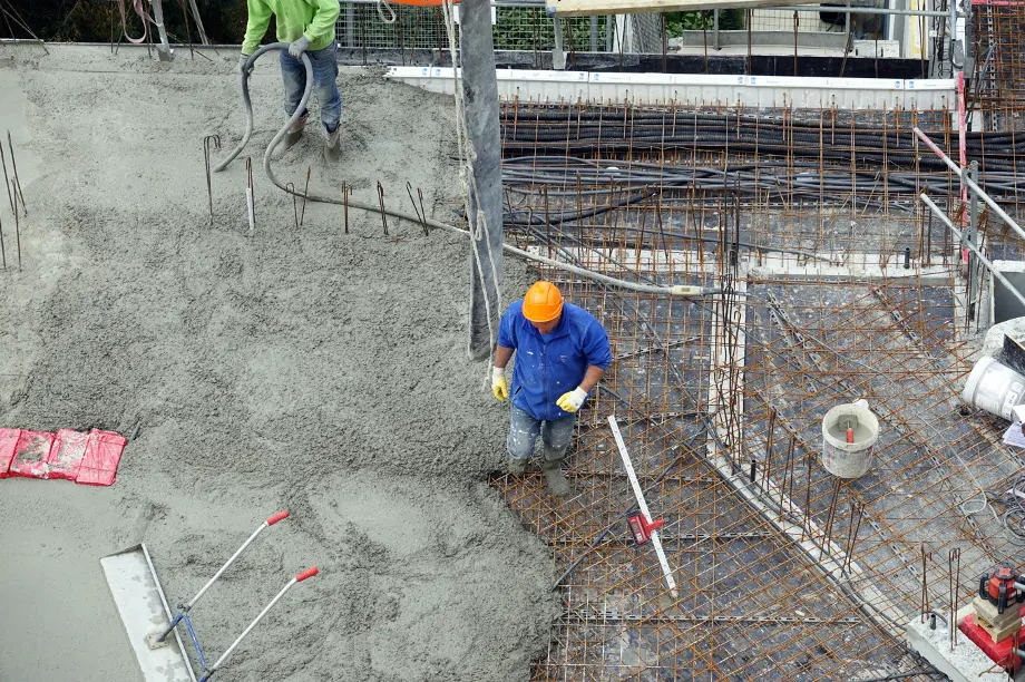Coulage d’une dalle en béton armé