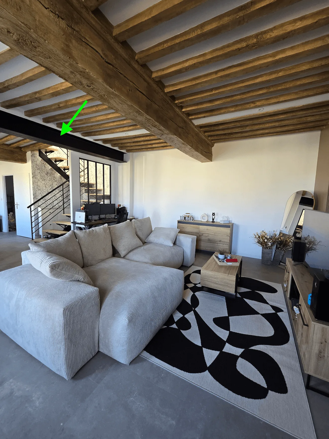 IPN apparent dans un intérieur esprit loft