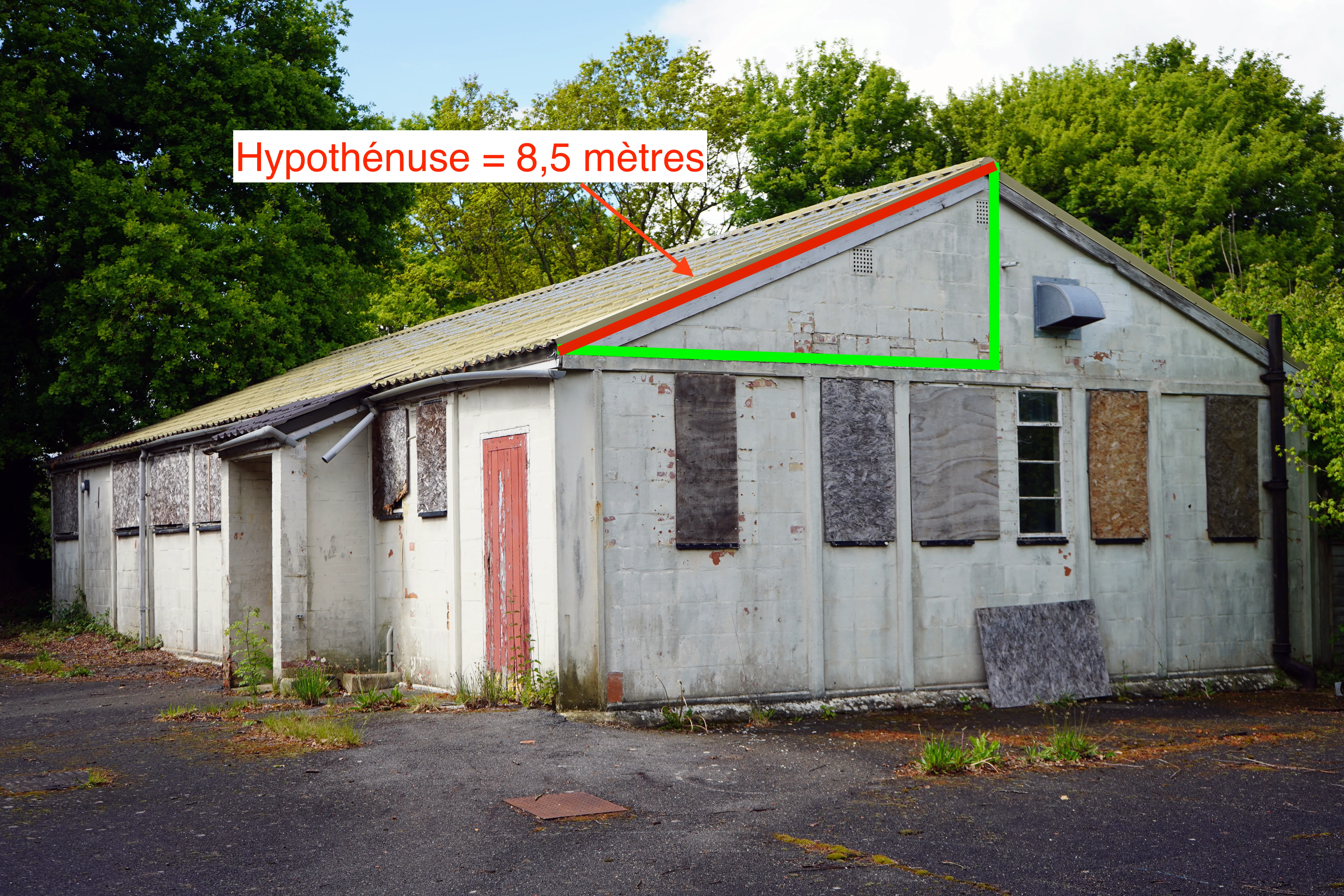 Rampant de toiture calculé à 8,5 mètres