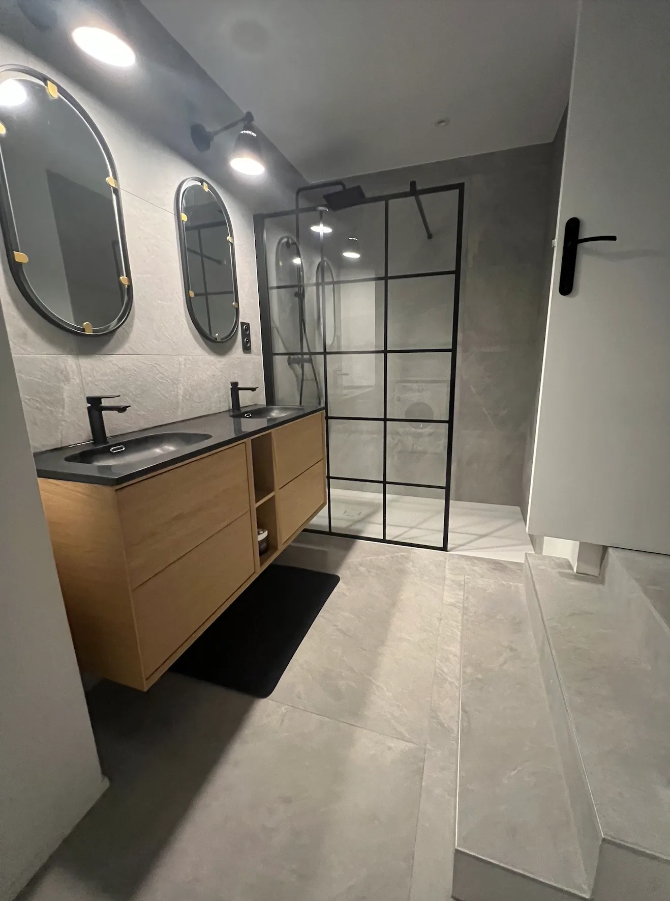 SALLE DE BAIN.jpg