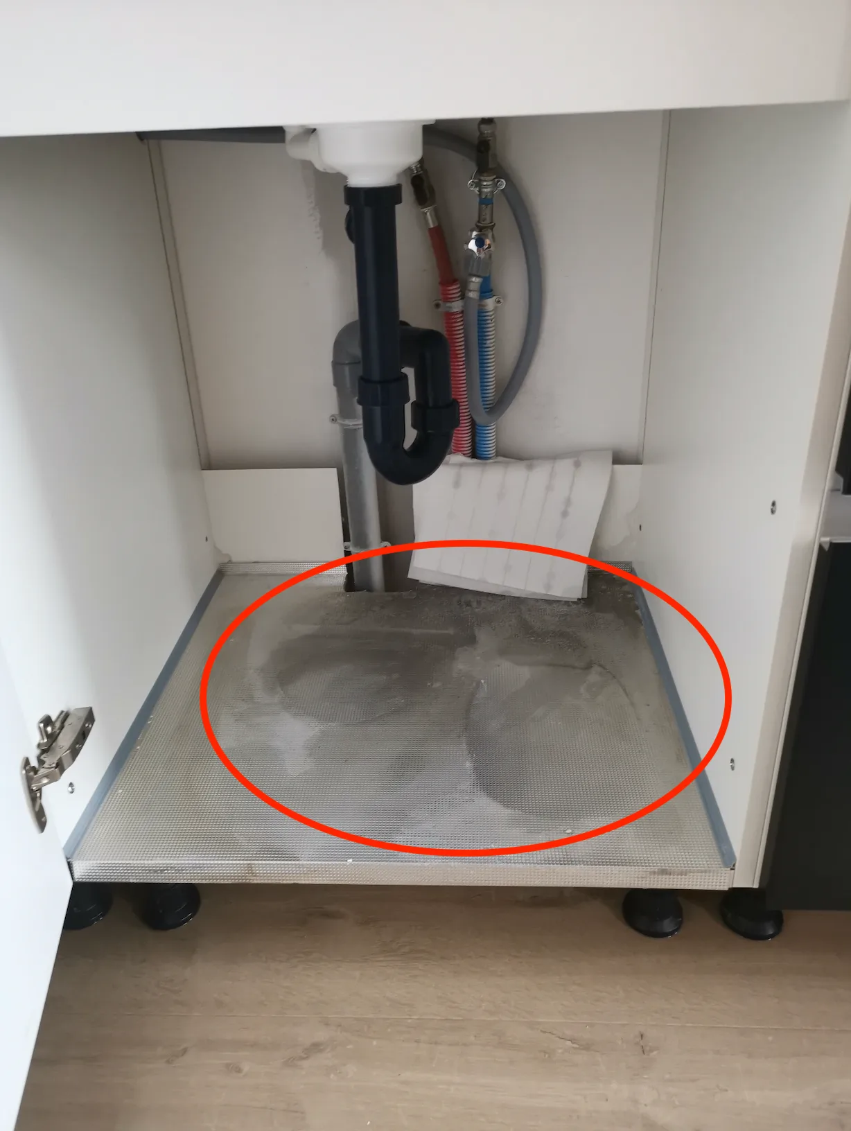 Fuite sous siphon