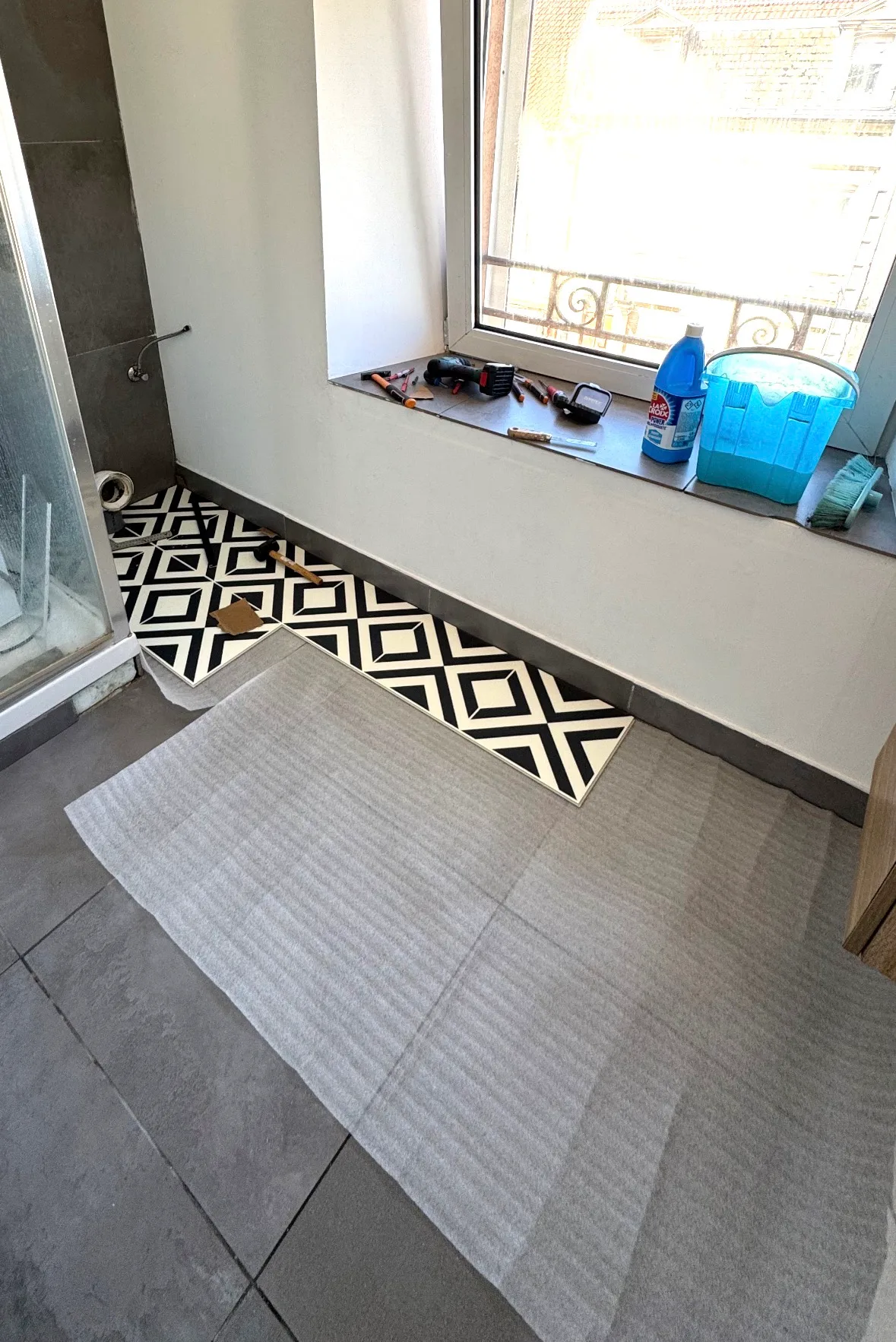 Sous-couche posée sur carrelage
